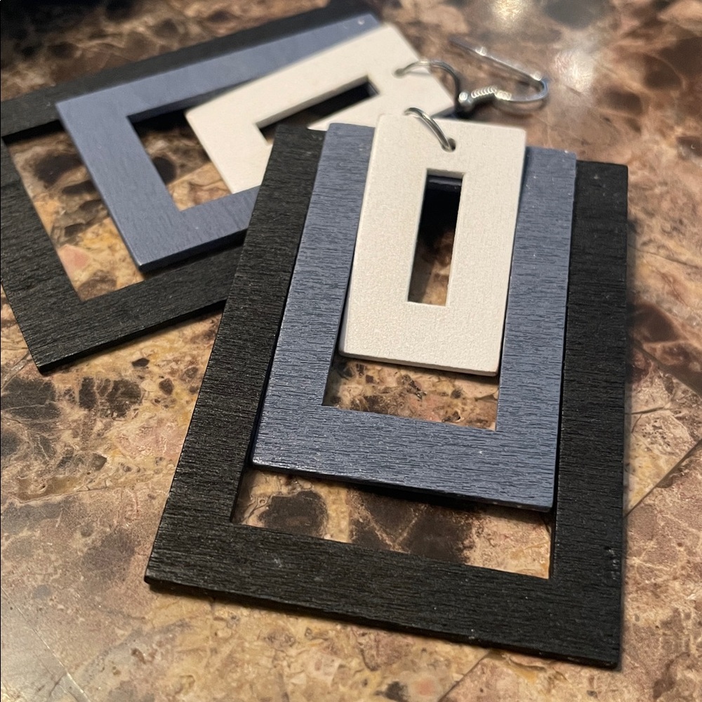 Modern Geometric Rectangle Drop Earrings in Black and Navy - Picture 8 of 8